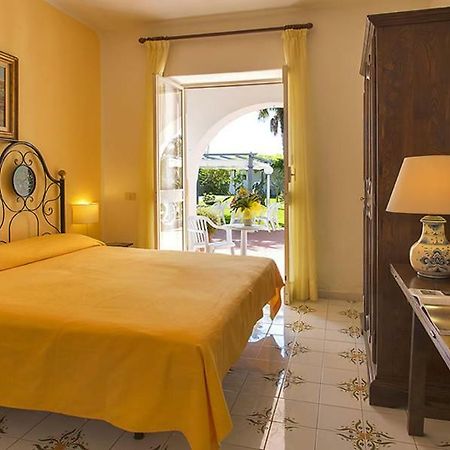 Hotel Belsole Forio di Ischia Kültér fotó